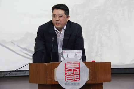 图为柳波律师在点评